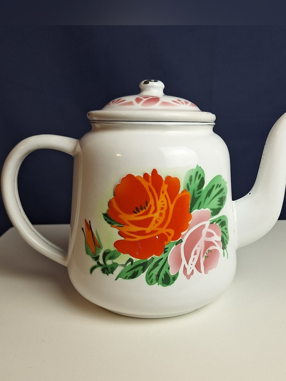 Reservoir Enamel Teapot White Floral Chippy Paint Enamelware 7 3/4" Tall Kettle